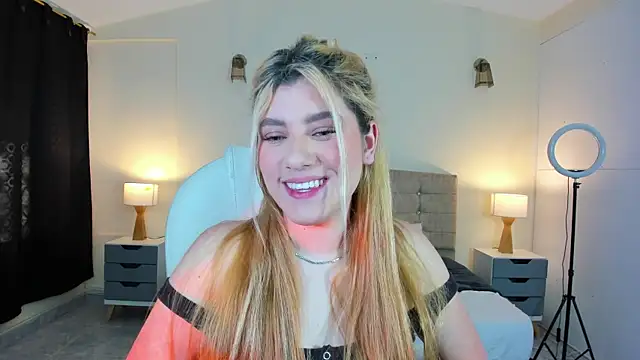 ARITOO  online show from December 11, 2024, 9:12 pm