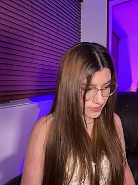 ARITOO  online show from March 5, 2025, 3:51 am