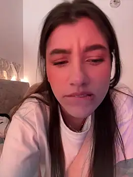 ARITOO  online show from October 17, 2025, 4:48 am