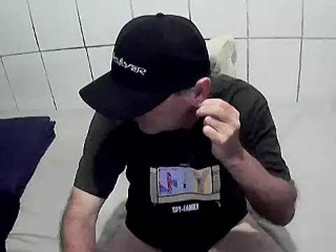 pierdona online show from March 4, 2025, 3:37 pm