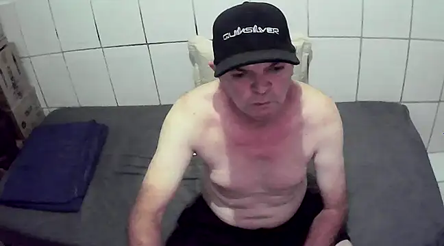 pierdona online show from March 11, 2025, 8:20 pm