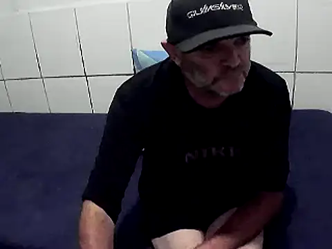 pierdona online show from December 16, 2025, 8:25 pm