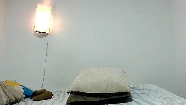 carolina linarez69 online show from January 5, 2025, 1:13 am