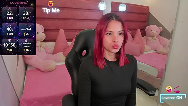 anna  duff online show from December 21, 2024, 3:25 am