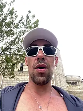 dantedesirexx online show from February 27, 2025, 9:04 pm