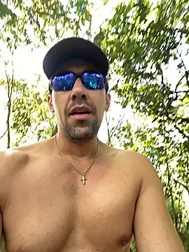 dantedesirexx online show from November 17, 2025, 4:13 pm