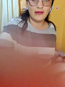 paula thompson2 online show from February 17, 2025, 9:13 am