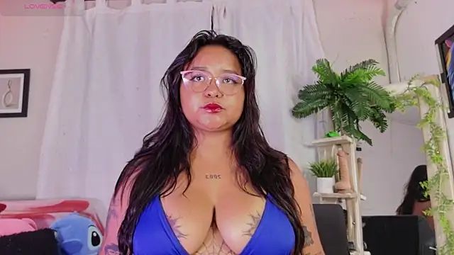 Snapshot of alaia_03 chatting on June 5, 2026, 4:30 am alaia 03 online show from June 5, 2026, 4:30 am