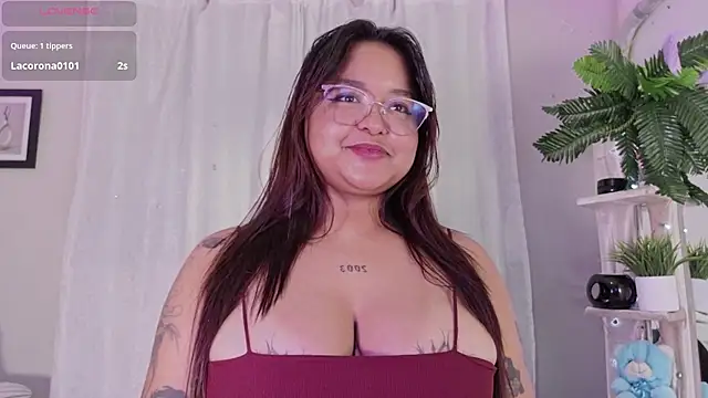 Snapshot of alaia_03 chatting on June 27, 2026, 7:02 am alaia 03 online show from June 27, 2026, 7:02 am