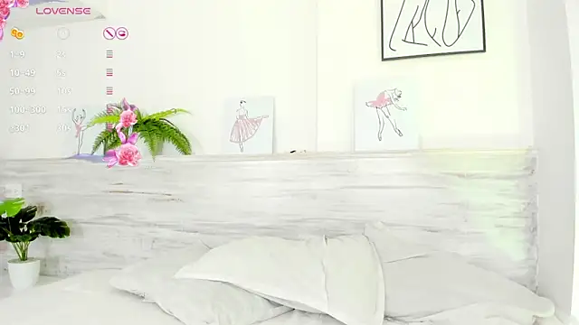 Niicoleta online show from February 17, 2025, 10:47 pm