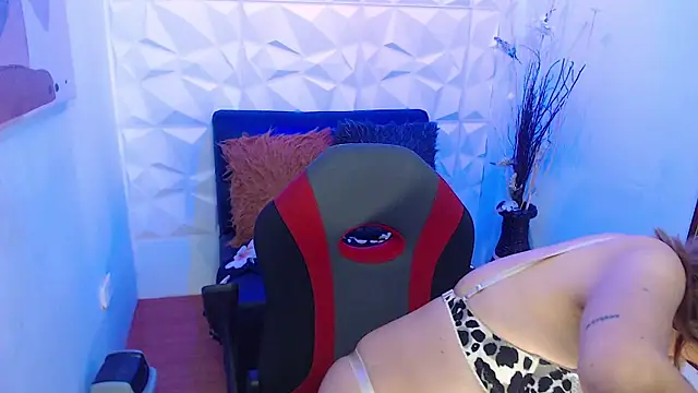 Diana serna online show from January 30, 2025, 12:37 pm