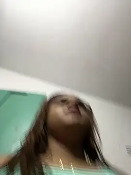 Evabigass online show from December 16, 2025, 9:20 pm