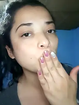 Elvishcassie  online show from September 30, 2025, 2:00 pm