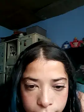 Snapshot of Elvishcassie_ chatting on April 3, 2026, 6:06 pm Elvishcassie online show from April 3, 2026, 6:06 pm