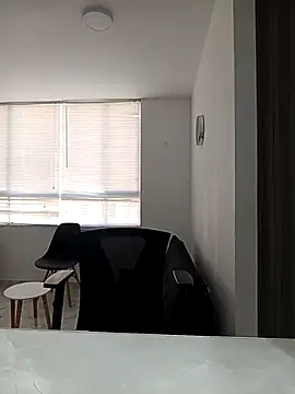 Any Stone1 online show from December 3, 2025, 12:47 pm