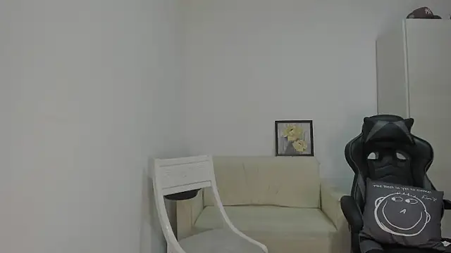 Snapshot of enzo_sloran chatting on February 13, 2026, 8:38 pm enzo sloran online show from February 13, 2026, 8:38 pm