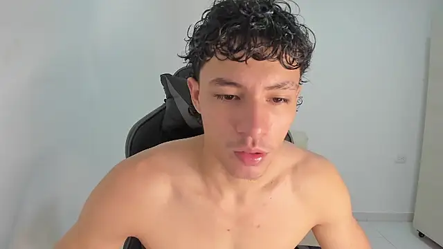 enzo sloran online show from April 1, 2026, 3:53 pm