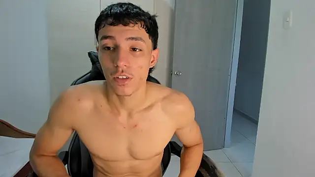 Snapshot of enzo_sloran chatting on May 15, 2026, 5:20 pm enzo sloran online show from May 15, 2026, 5:20 pm