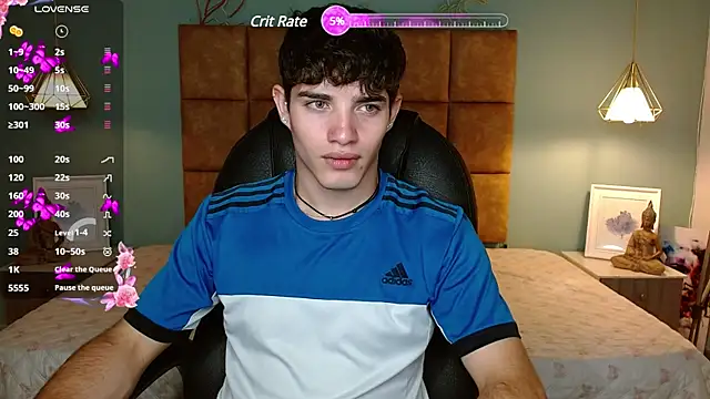 AlejooTwink online show from March 9, 2025, 6:11 pm