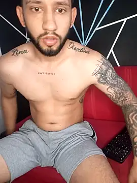 maxXximo777 online show from December 11, 2024, 8:50 pm