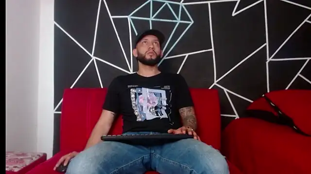 maxXximo777 online show from December 22, 2024, 4:28 am