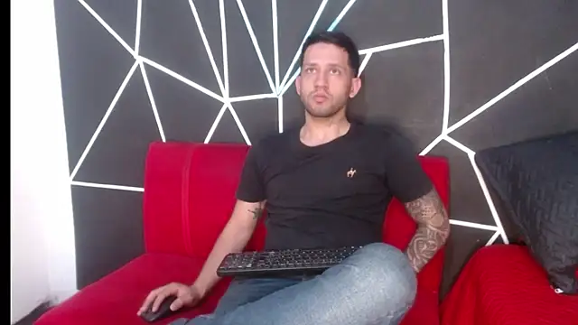 maxXximo777 online show from January 28, 2025, 12:57 am