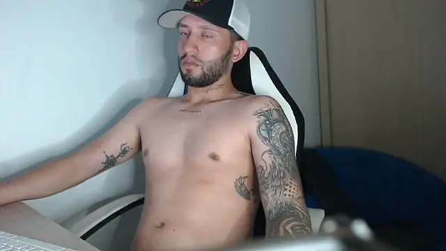 maxXximo777 online show from February 12, 2025, 11:51 pm