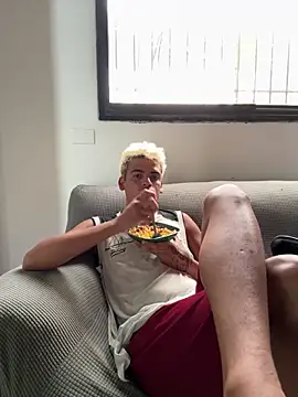 Leo bunny hot online show from September 19, 2025, 6:19 pm