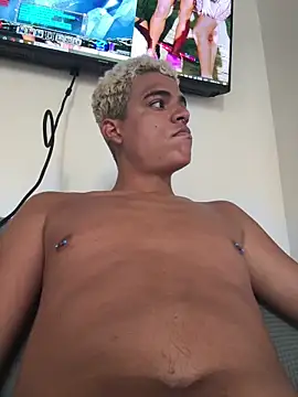 Leo bunny hot online show from October 18, 2025, 7:25 pm