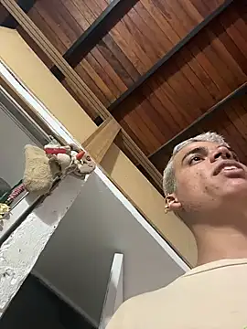 Leo bunny hot online show from April 17, 2026, 2:47 am