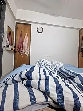 Snapshot of vivanpraj999 chatting on February 5, 2025, 5:53 pm vivanpraj999 online show from February 5, 2025, 5:53 pm