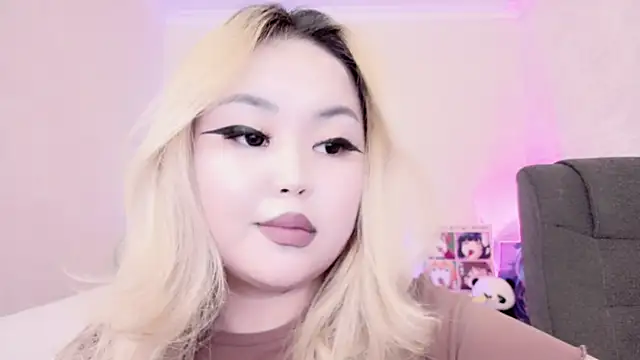 amelia sunlight online show from February 10, 2025, 12:30 am