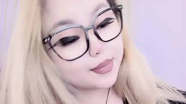 amelia sunlight online show from March 12, 2025, 11:22 pm