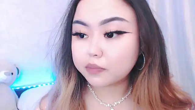 Snapshot of amelia_sunlight chatting on June 2, 2026, 7:05 pm amelia sunlight online show from June 2, 2026, 7:05 pm