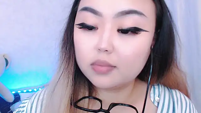Snapshot of amelia_sunlight chatting on June 9, 2026, 3:56 pm amelia sunlight online show from June 9, 2026, 3:56 pm
