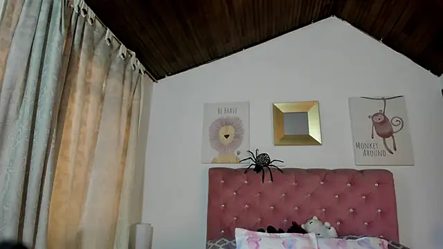 CelessteRedds online show from October 30, 2025, 11:22 am