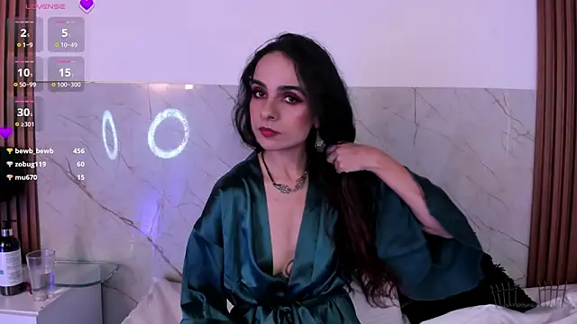 Snapshot of Alice_noir chatting on February 22, 2025, 9:15 pm Alice noir online show from February 22, 2025, 9:15 pm