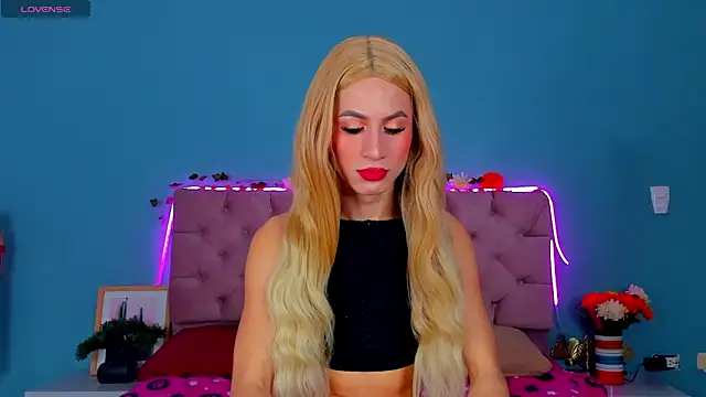 Ladanny  online show from December 21, 2024, 1:42 pm