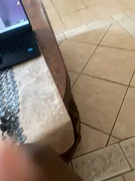 Snapshot of thickerthanpeanutbutter chatting on January 15, 2026, 3:16 pm thickerthanpeanutbutter online show from January 15, 2026, 3:16 pm