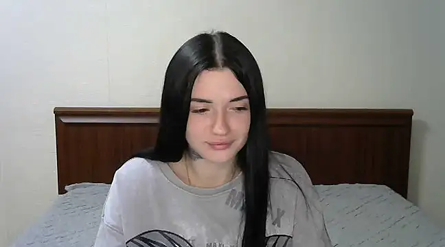 Liana diva online show from March 12, 2025, 11:44 pm