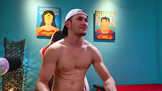 AxelFairchaild online show from February 1, 2025, 7:02 pm