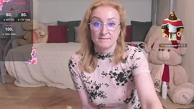 Snapshot of MadissonKiss chatting on July 14, 2026, 2:05 am MadissonKiss online show from July 14, 2026, 2:05 am