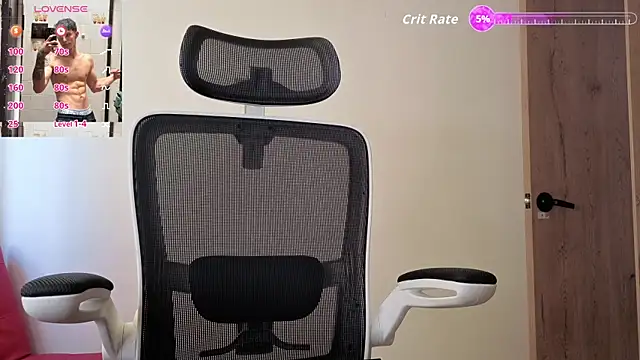 Cristopher23  online show from April 6, 2026, 3:02 pm