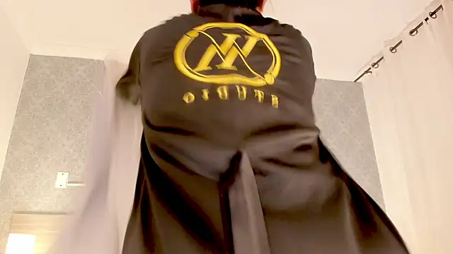 Mistyca online show from February 6, 2025, 10:26 am