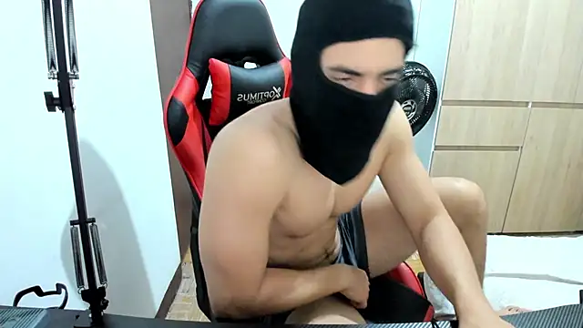 Calihotcaliente277 online show from March 13, 2025, 12:35 pm