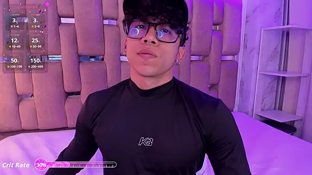 AkazaBoy  online show from October 8, 2025, 8:06 pm