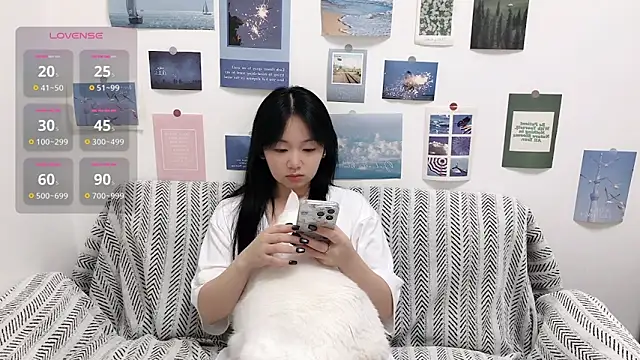 LiLiYbaby online show from September 16, 2025, 6:25 am