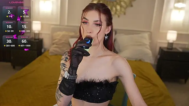 Magnetic Mia  online show from March 21, 2026, 12:26 am