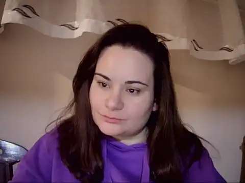 AalinnaK online show from February 24, 2026, 7:56 pm