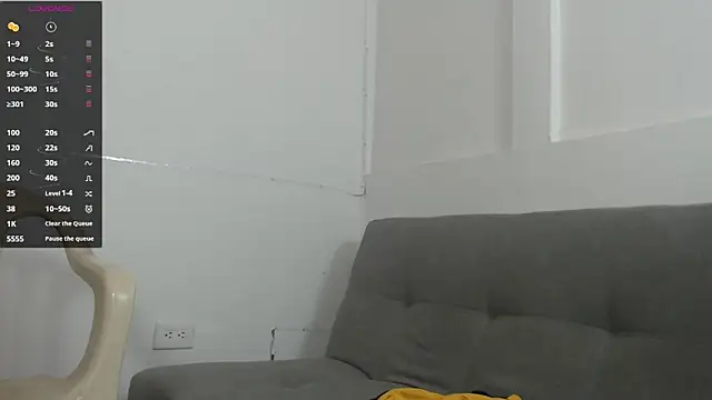 Snapshot of Aaron_Hunter_ chatting on February 8, 2025, 10:29 pm Aaron Hunter  online show from February 8, 2025, 10:29 pm